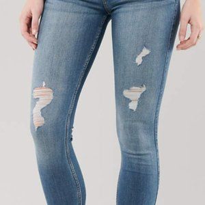 Hollister Women's Mid-Rise Super Skinny Jeans 00S